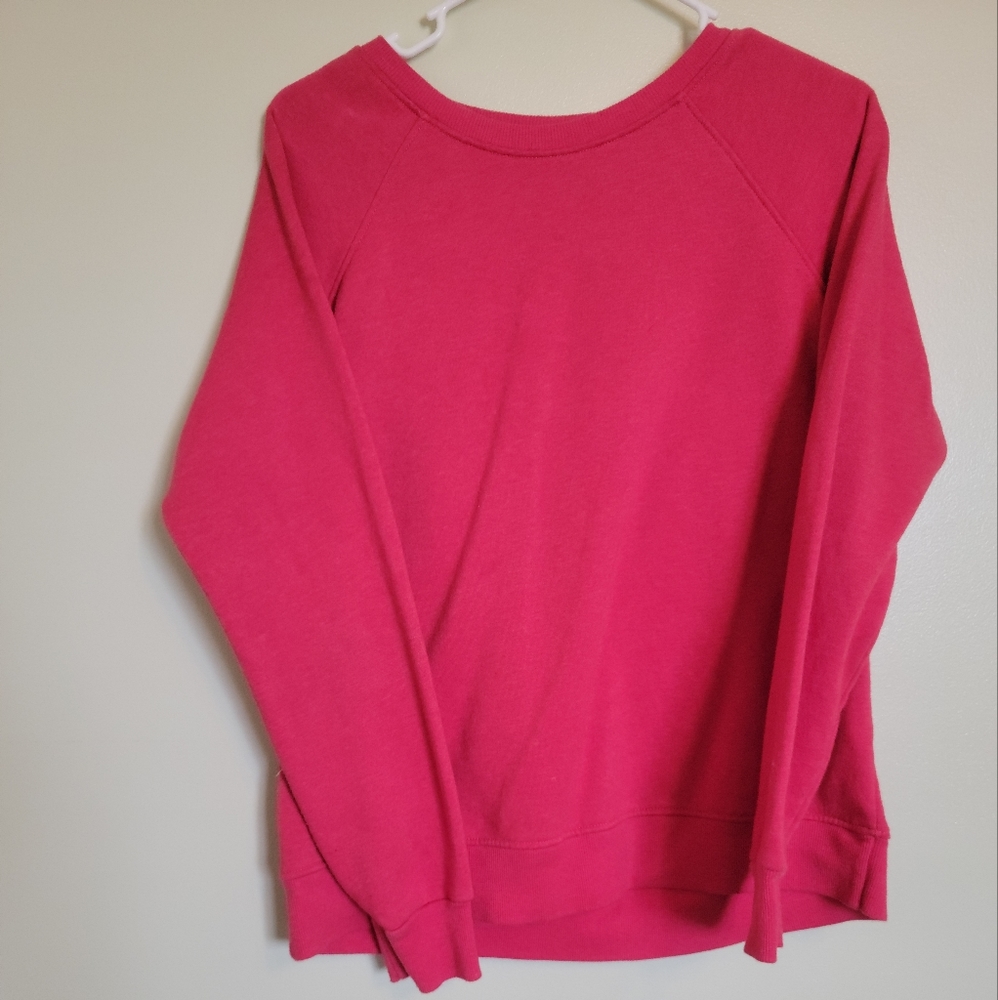 Pullover sweater